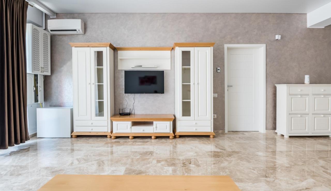 Sns Apartament In Vila Sophia Mamaja Zewnętrze zdjęcie