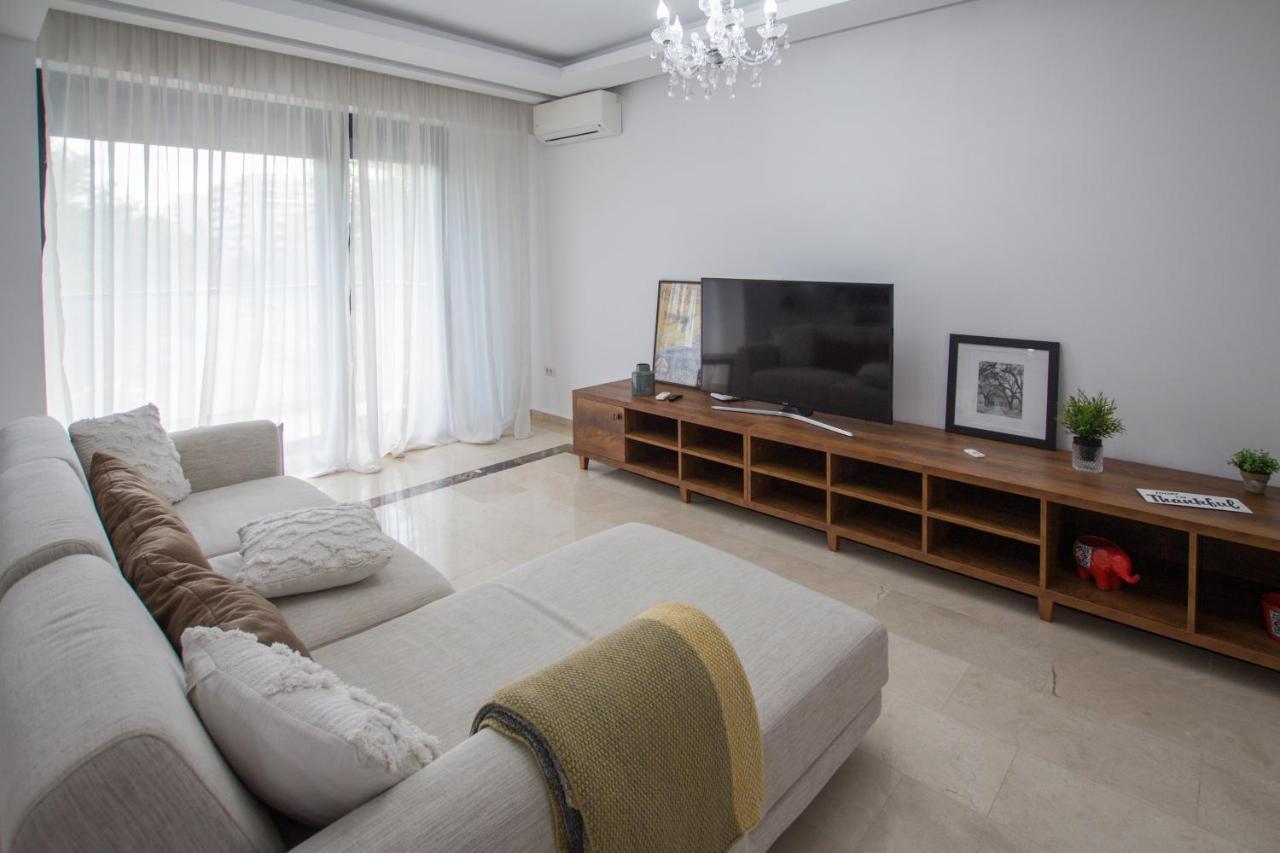 Sns Apartament In Vila Sophia Mamaja Zewnętrze zdjęcie