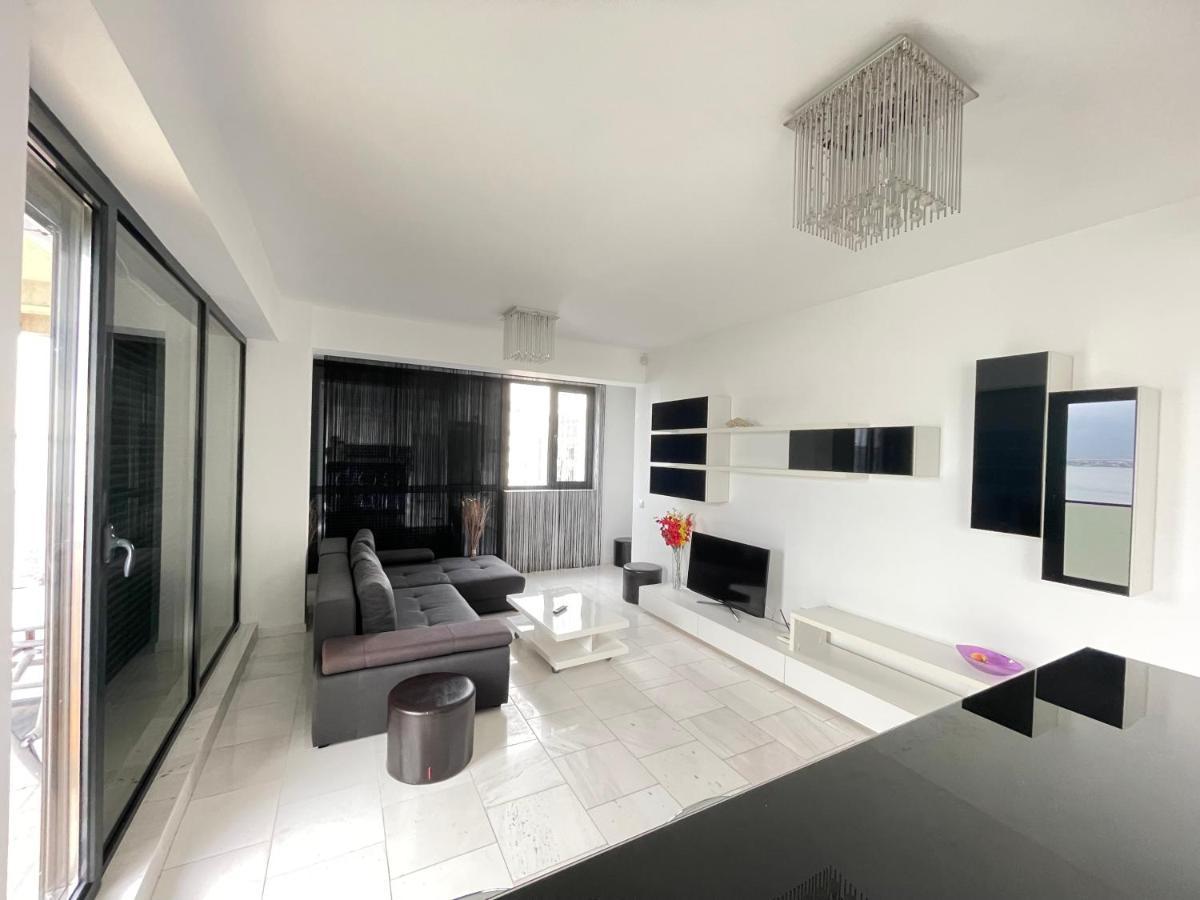 Sns Apartament In Vila Sophia Mamaja Zewnętrze zdjęcie