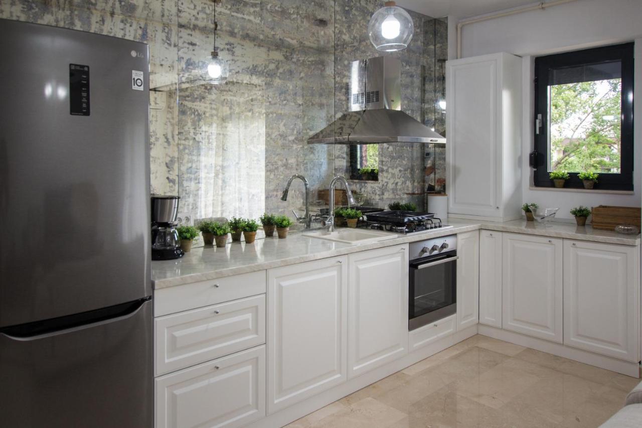 Sns Apartament In Vila Sophia Mamaja Zewnętrze zdjęcie