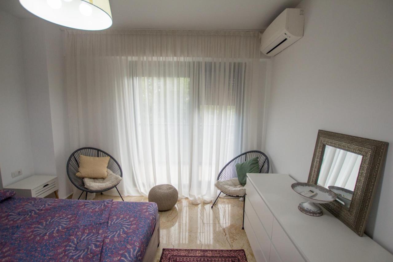 Sns Apartament In Vila Sophia Mamaja Zewnętrze zdjęcie