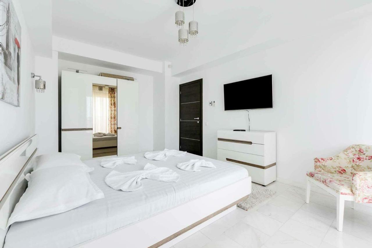 Sns Apartament In Vila Sophia Mamaja Zewnętrze zdjęcie